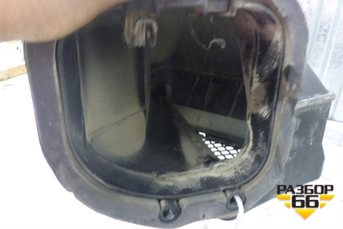 Воздухозаборник отопителя (7L0819049) для Volkswagen Touareg c 2002-2010г