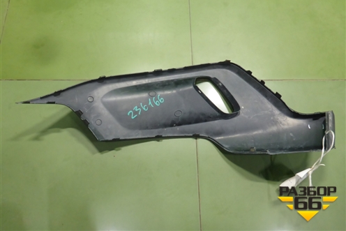 Накладка переднего бампера правая (31353342) для Volvo V40 Cross Country с 2012г