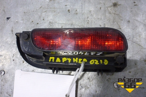 Фонарь задний стоп сигнал для Peugeot Partner с 2002-2010г
