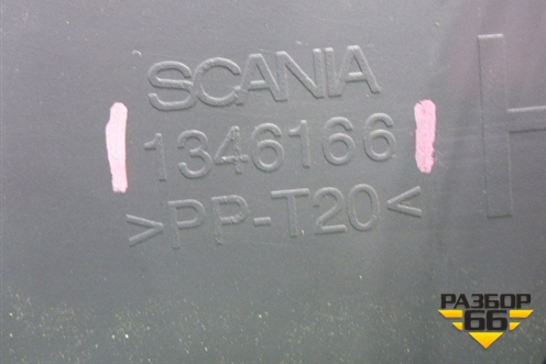 Обшивка двери правой под механику (1346166) для Scania  4 Series с 1995-2005г