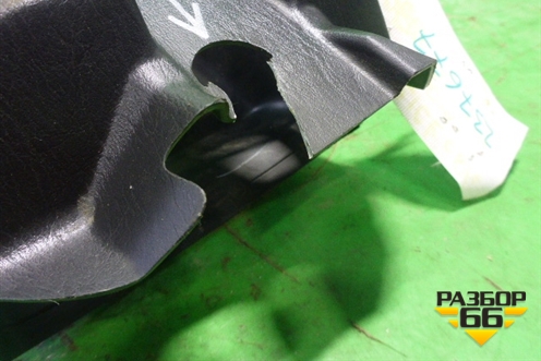Кожух рулевой колонки для Ford Maverick c 2001-2006г
