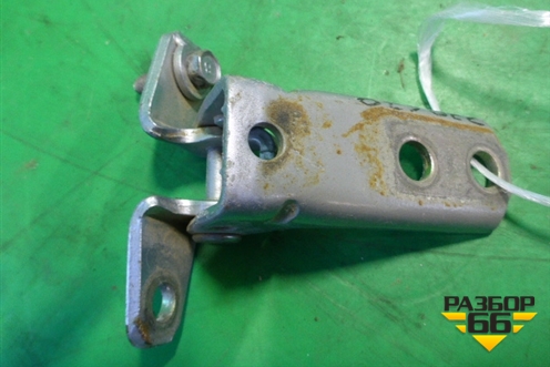 Петля двери задней левой нижняя (MR302271) для Mitsubishi Lancer-9  с 2003-2008г