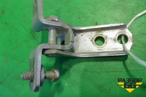 Петля двери задней левой нижняя (MR302271) для Mitsubishi Lancer-9  с 2003-2008г