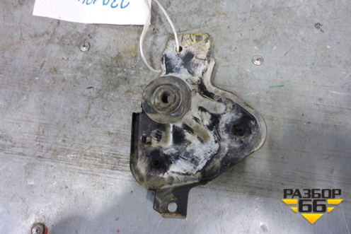 Кронштейн радиатора правый для Nissan Almera N16 с 2000-2006г