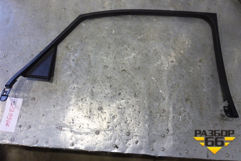 Накладка двери задней левой (на рамку) (6767448030) для Lexus RX 300 c 2009-2015г