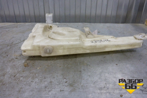 Бачок омывателя лобового стекла (7L0955453DE) для Volkswagen Touareg c 2002-2010г