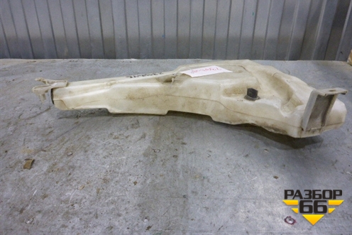 Бачок омывателя лобового стекла (7L0955453DE) для Volkswagen Touareg c 2002-2010г