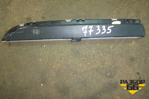 Шторка багажника правая для Citroen C4 Picasso c 2006-2014г
