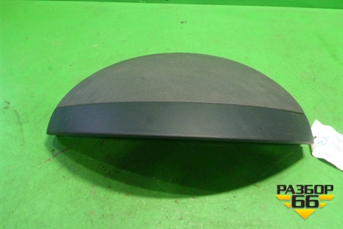 Накладка на щиток приборов (7L6858291) для Volkswagen Touareg c 2002-2010г