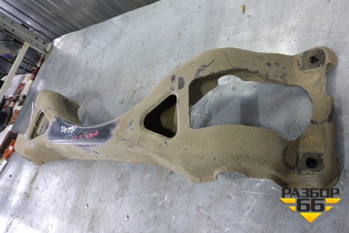 Балка задняя (верхняя) для Volkswagen Touareg c 2002-2010г