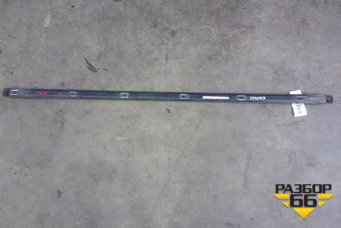 Молдинг крыши левый (7L6860183F) для Volkswagen Touareg c 2002-2010г