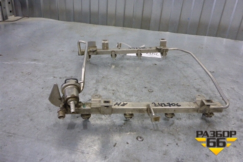 Рейка топливная рампа (4.2л AVW) (077133681L) для Audi A8 с 1998-2003г