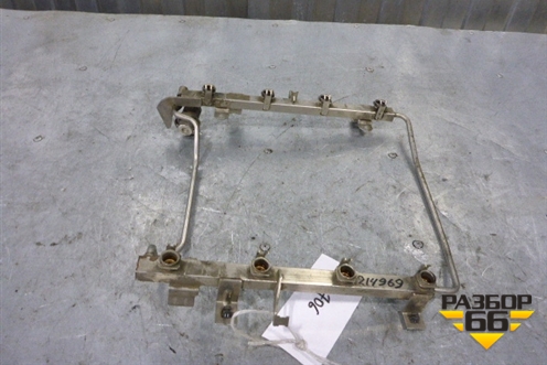 Рейка топливная рампа (4.2л AVW) (077133681L) для Audi A8 с 1998-2003г