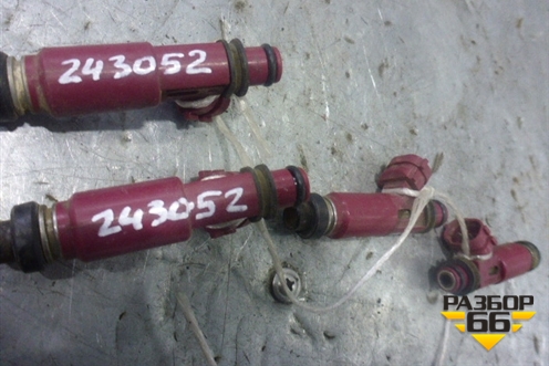 Форсунка инжекторная электрическая (1.6л) для Mazda Mazda 3 (BK) с 2003-2009г 