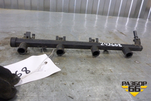 Рейка топливная рампа (1.6л) (8200135504) для Renault Megane 2 с 2002-2009г