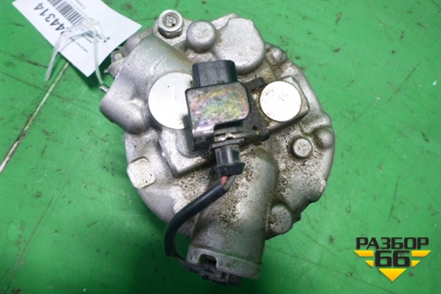Компрессор кондиционера (1.6л BTS) (6Q0820808P) для Seat Ibiza с 2008-2017г