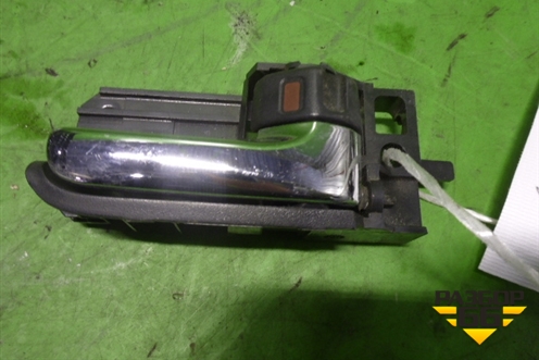 Ручка внутренняя двери передней правой для Toyota Avensis с 2003-2009г