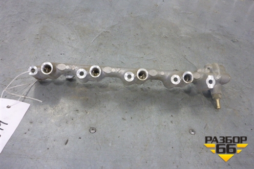 Рейка топливная рампа (2.0л 1AZ) для Toyota Avensis с 2003-2009г