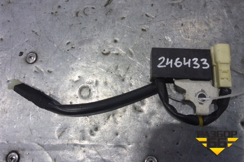 Конденсатор (9008088005) для Toyota Avensis с 2003-2009г