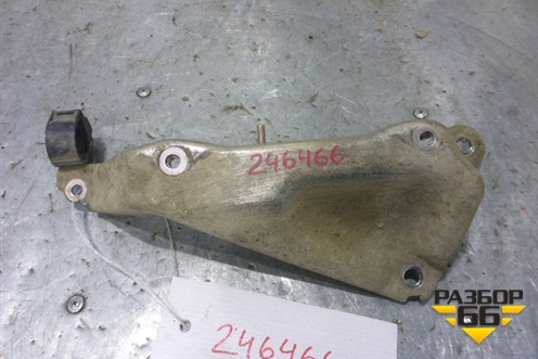 Кронштейн двигателя (2.0л 1AZ) для Toyota Avensis с 2003-2009г
