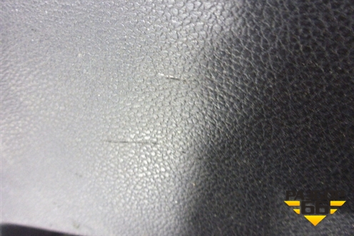 Обшивка салона боковая левая (3х дверный кузов) (13337619) для Opel Astra J с 2009г