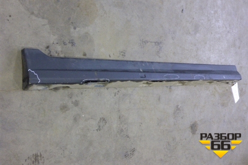 Накладка на порог наружная правая (6H52101D56) для Land Rover Freelander 2 с 2007г