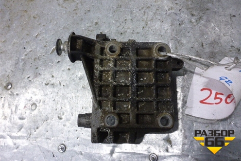 Кронштейн генератора (3.0л CCW TDI) (059903143S) для Audi Q5 c 2008-2017г