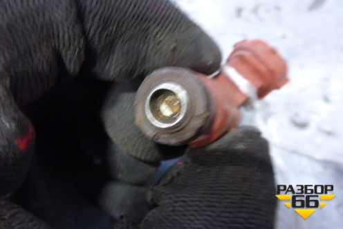 Форсунка инжекторная электрическая (1.8л) (166009M600) для Nissan Almera N16 с 2000-2006г