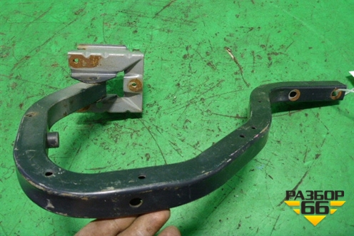 Петля крышки багажника правая для Nissan Almera Classic с 2006-2013г