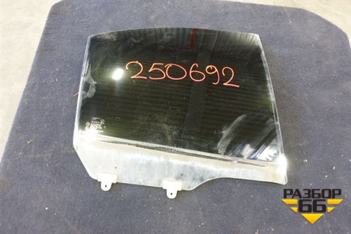 Стекло двери задней правой (8230095F0A) для Nissan Almera Classic с 2006-2013г