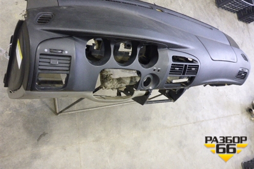 Торпедо с AIR BAG для Chevrolet Evanda с 2004г