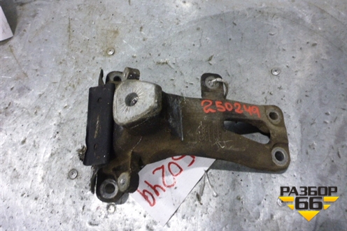 Кронштейн двигателя правый (3.0л АКПП CCW TDI) (8K0199308AQ) для Audi Q5 c 2008-2017г
