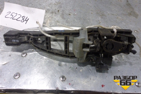 Ручка наружная двери передней левой для Ford C-MAX с 2003-2010г
