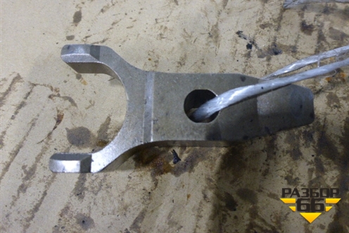 Кронштейн форсунки прижимная планка (D13A) для Volvo TRUCK FH с 2002-2008г (ФШ)