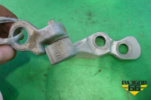 Петля двери передней правой нижняя для Ford C-MAX с 2003-2010г