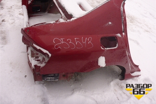 Крыло заднее правое (седан) для Peugeot 407 с 2004г