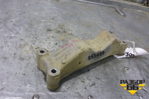 Кронштейн двигателя правый (9655923080) для Citroen C4 с 2005-2011г