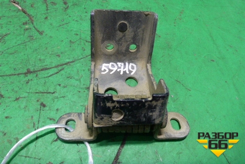 Петля двери багажника (нижней) для Land Rover Range Rover 3 с 2002-2012г