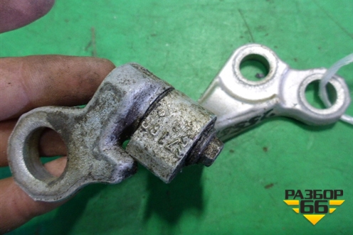 Петля двери задней правой верхняя для Ford Focus 2 с 2008-2011г