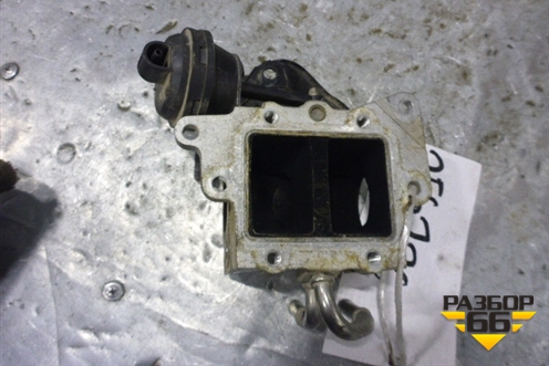 Заслонка воздушная (1.9л TDI BXE) для Volkswagen Jetta с 2005-2011г