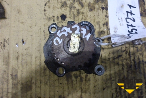 Насос водяной помпа (1.8л APU) для Volkswagen Passat (B5) с 1996-2005г