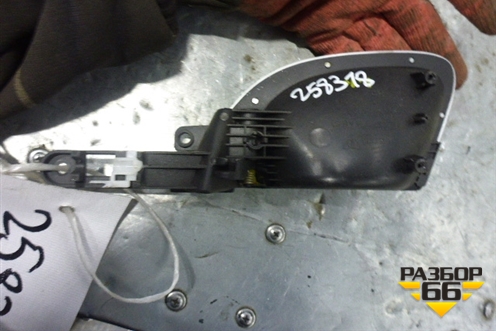 Ручка внутренняя двери задней правой (7L5837114A) для Porsche Cayenne с 2003-2010г