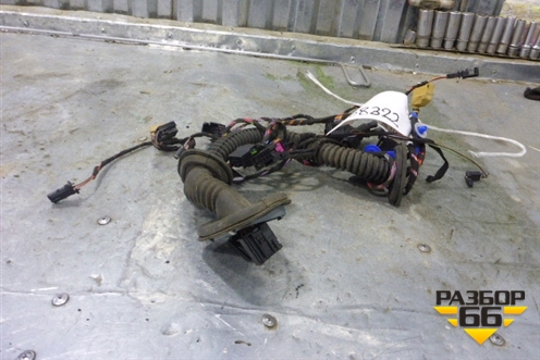 Проводка двери задней правой (7L5971694A) для Porsche Cayenne с 2003-2010г