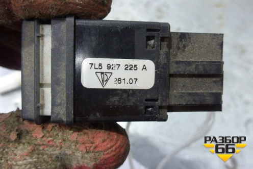 Кнопка (PSM OFF) (7L5927225A) для Porsche Cayenne с 2003-2010г