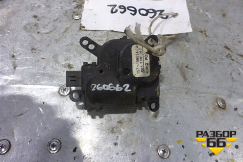Моторчик заслонки отопителя (1S7H19B634CA) для Ford Transit Connect c 2002г