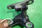 Петля двери задней левой верхняя (MR959093) для Mitsubishi Colt с 2004г