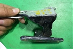Петля двери задней левой верхняя (MR959093) для Mitsubishi Colt с 2004г