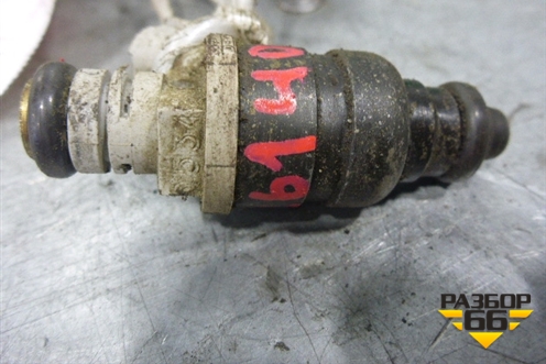 Форсунка инжекторная электрическая (1.3л) (MR988977) для Mitsubishi Colt с 2004г