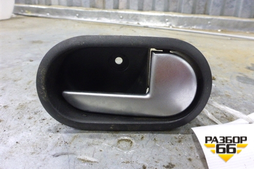 Ручка внутренняя двери задней правой (2S61A22601AGW) для Ford Fiesta с 2001-2008г