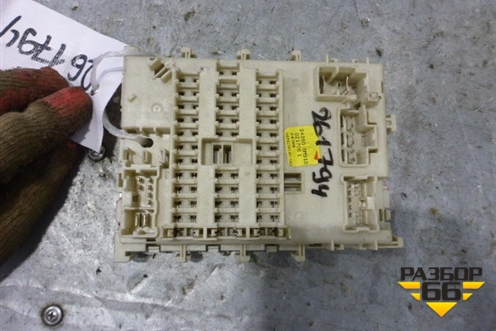 Блок предохранителей салонный для Nissan Almera N16 с 2000-2006г (Алмера Н16)